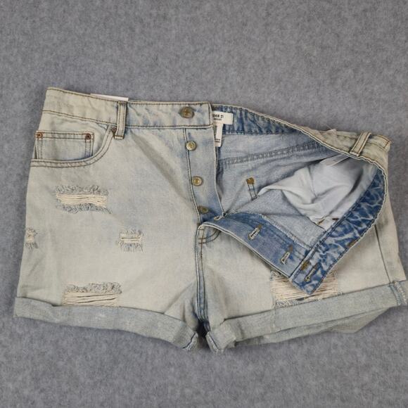 NWT Forever 21 Shorts Womens Size 32 Girlfriend Denim Button Fly Distressed - Picture 4 of 16
